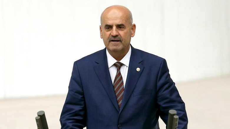 Parlamenterekî AK Partiyê jiyana xwe ji dest da